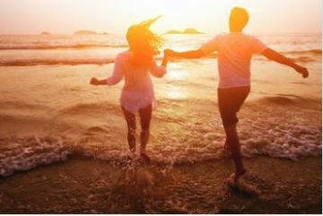 水瓶座の上弦の月